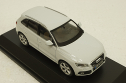Audi Q5 2013 white, Schuco 1:43