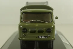 Уаз-450Д, АКД-64 (передвижной армейский кинотеатр), с аксессуарами 145005,  DiP Models 1:43