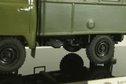 Уаз-450Д, АКД-64 (передвижной армейский кинотеатр), с аксессуарами 145005,  DiP Models 1:43