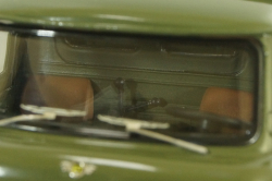 Уаз-450Д, АКД-64 (передвижной армейский кинотеатр), с аксессуарами 145005,  DiP Models 1:43