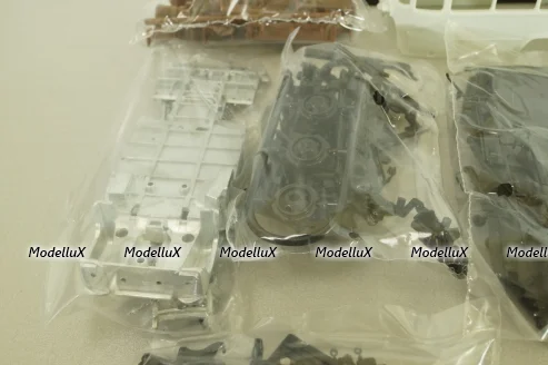 Кит для сборки модели Автобуса Кавз-685М, 568501, DiP Models 1:43