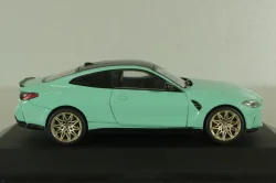 BMW M4 Competition (G82) Competition 2023, mint, 4316002, Solido 1:43