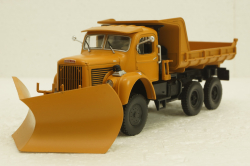 Berliet GBC 8 6x6, orange, 690010, Norev 1:43