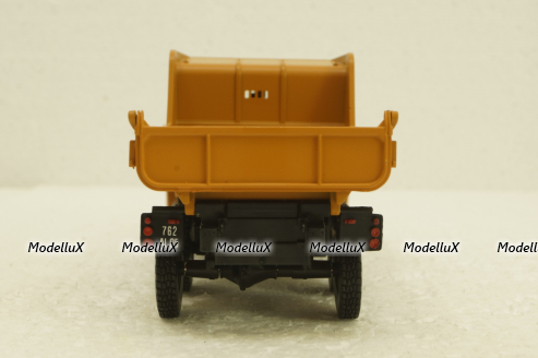 Berliet GBC 8 6x6, orange, 690010, Norev 1:43