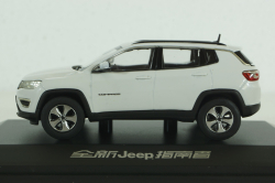 Jeep Compass 2018, white, dealer edition, Paudi 1:43
