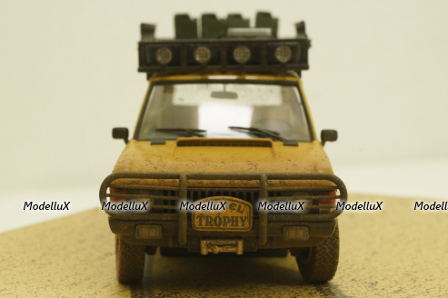 Range Rover camel trophy Papua New Guinea  1982  Dirty Version, Almost Real 1:43