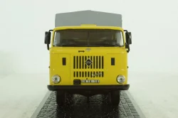Ifa W50 yellow, Atlas 1:43