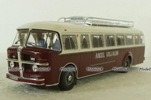 Pegaso Z-404, Camiones y Autobuses, Salvat 1:43