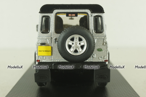 Land Rover Defender 90 2014, silver, 410207, Almost Real 1:43