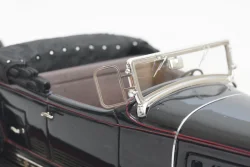 Cadillac V-16 452 Roadster Fleetwood (open) blue, 1930, MX20301-451, Matrix 1:43