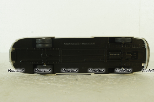 Mercedes LO3100 Stromlinien, №11 Hachette 1:43