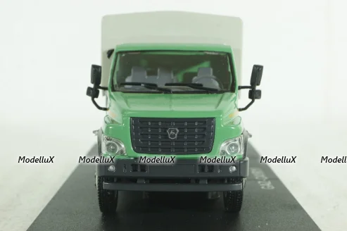 Газон Next C41R11 бортовой с тентом, зел/сер, Н232, Наш автопром 1:43