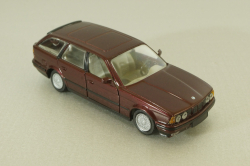 BMW 525i Touring (E34) 1987, dark red, 82229417855, Gama 1:43