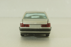 BMW 735i (E32) 1986, silver, 82229417153, Gama 1:43