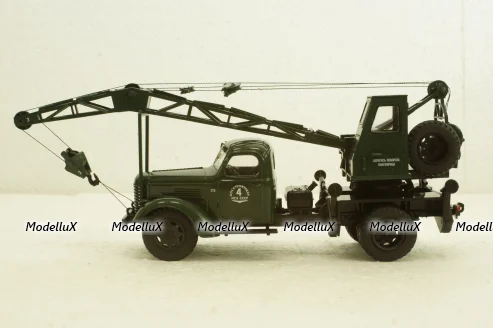 Лаз-690(150) Зис-150 Автокран, арт.102606, Аист 1:43