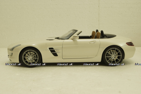 Mercedes SLS AMG Roadster R197 2009, white, 183491, Norev 1:18