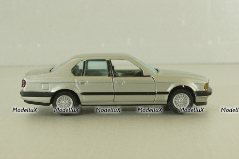 BMW 735i (E32) 1986, silver, 82229417153, Gama 1:43