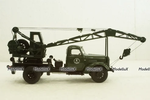 Лаз-690(150) Зис-150 Автокран, арт.102606, Аист 1:43