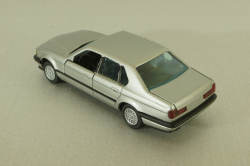 BMW 735i (E32) 1986, silver, 82229417153, Gama 1:43
