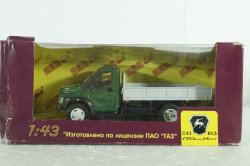 Газон Next C41R13 бортовой зел/сер, Н242, Наш автопром 1:43