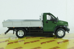 Газон Next C41R13 бортовой зел/сер, Н242, Наш автопром 1:43