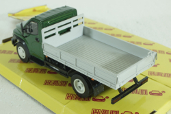 Газон Next C41R13 бортовой зел/сер, Н242, Наш автопром 1:43