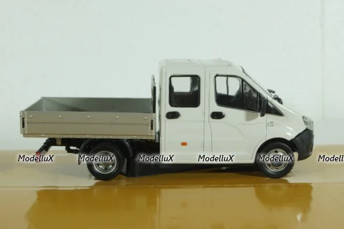 Газель Next А22R23 бортовой бел/сер, Н560, Наш автопром 1:43 уценка!
