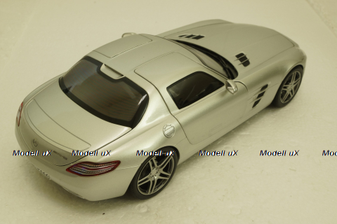 Mercedes SLS AMG Gullwing Coupe (C197) 2009, silver metallic, 183490, Norev 1:18