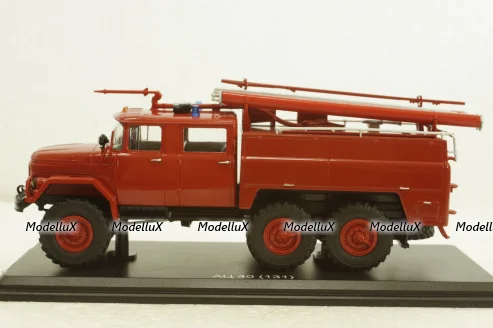 Зил-131 АЦ-40 (131)-137, без полос SSM1075, SSM 1:43