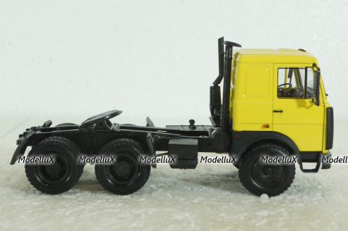 Маз-64224 тягач 1989г, желтый Н799, Наш Автопром 1:43