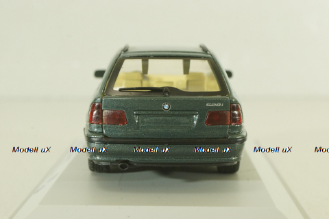 BMW 520i Touring (E39) 1995, green, 80429421517, Schuco 1:43