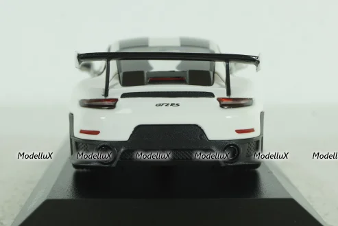 Porsche 911 (991 II) GT2 RS Weissach Package white with silver rims, 413067278, Minichamps 1:43