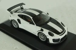 Porsche 911 (991 II) GT2 RS Weissach Package white with silver rims, 413067278, Minichamps 1:43