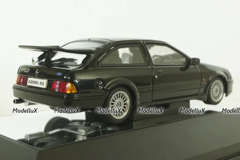 Ford Sierra RS Cosworth, black, 52861, AutoArt 1:43 Уценка!