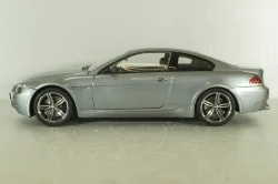 BMW M6 (E63) 2003, grey 08703S, Kyosho 1:18