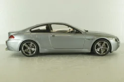BMW M6 (E63) 2003, grey 08703S, Kyosho 1:18