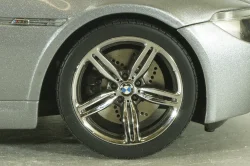 BMW M6 (E63) 2003, grey 08703S, Kyosho 1:18
