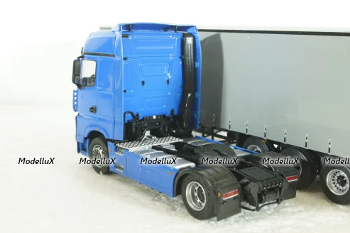 Камаз-54901 с п/п Нефаз-93341, син/серый, 102996, АвтоИстория 1:43