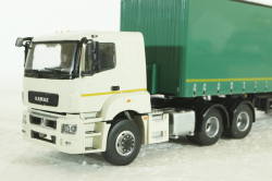 КАМАЗ-65206 с полуприцепом НЕФАЗ-93341, арт. 102972, Аист 1:43