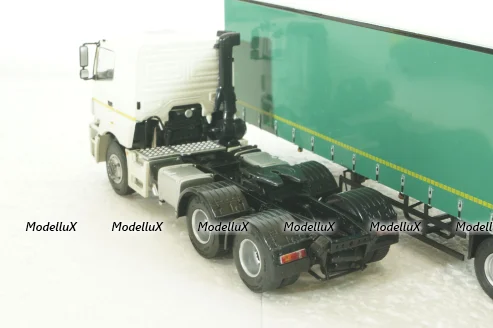 КАМАЗ-65206 с полуприцепом НЕФАЗ-93341, арт. 102972, Аист 1:43