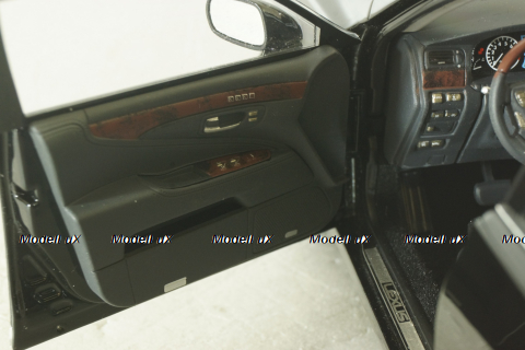 Lexus LS460 2010 black, 188110, Norev 1:18