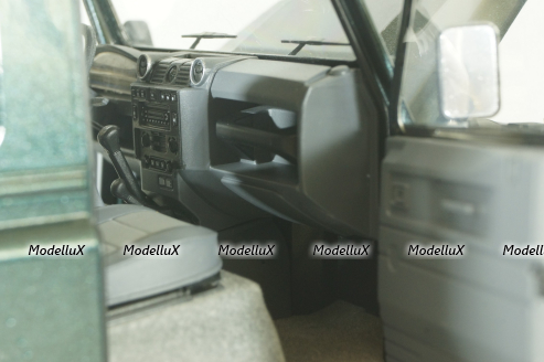 Land Rover Defender 90 Adventure 2007, green, 08901G,  Kyosho 1:18
