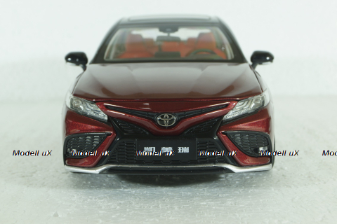 Toyota Camry Sport (XV80) 2021 8-generation, red, Paudi 1:18 Уценка!