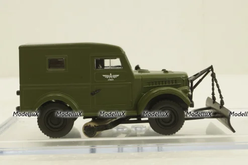 Газ-69, зеленый снегоуборочная №2, конверсия 1:43