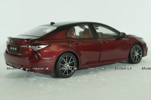 Toyota Camry Sport (XV70) 2021 8-generation, red, Paudi 1:18 Уценка!