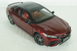 Toyota Camry Sport (XV80) 2021 8-generation, red, Paudi 1:18 Уценка!