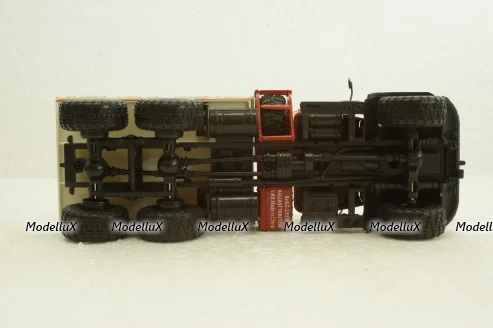 Краз-255В баластний тягач, борт з тентом, червоний, Наш Автопром 1:43