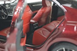 Toyota Camry Sport (XV80) 2021 8-generation, red, Paudi 1:18 Уценка!