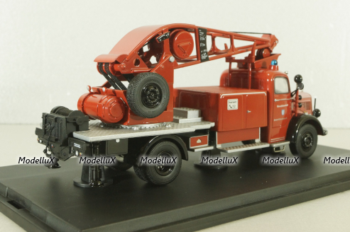 Mercedes L6600 fire engine with a crane, 03101, Schuco 1:43