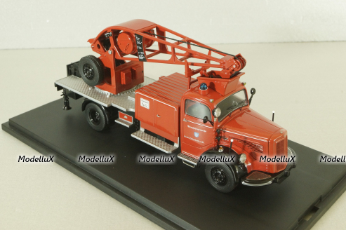 Mercedes L6600 fire engine with a crane, 03101, Schuco 1:43